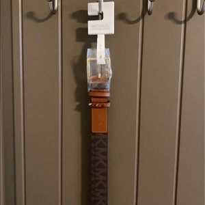 Michael Kors belt